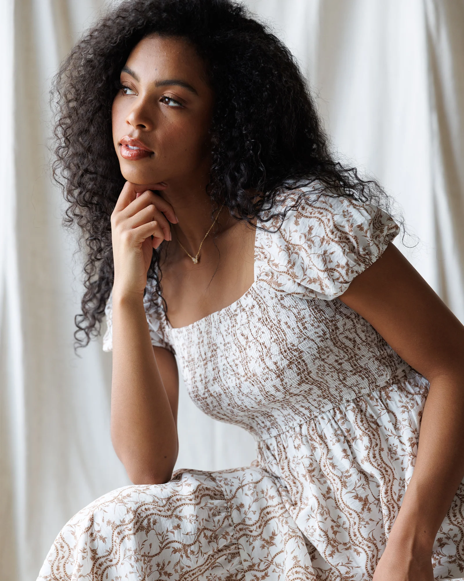 Vintage Beauty Dress - Image 2